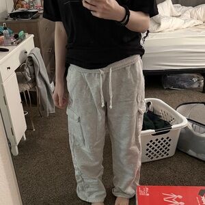 BRANDY MELVILLE SILVER GRAY CARGO PANTS